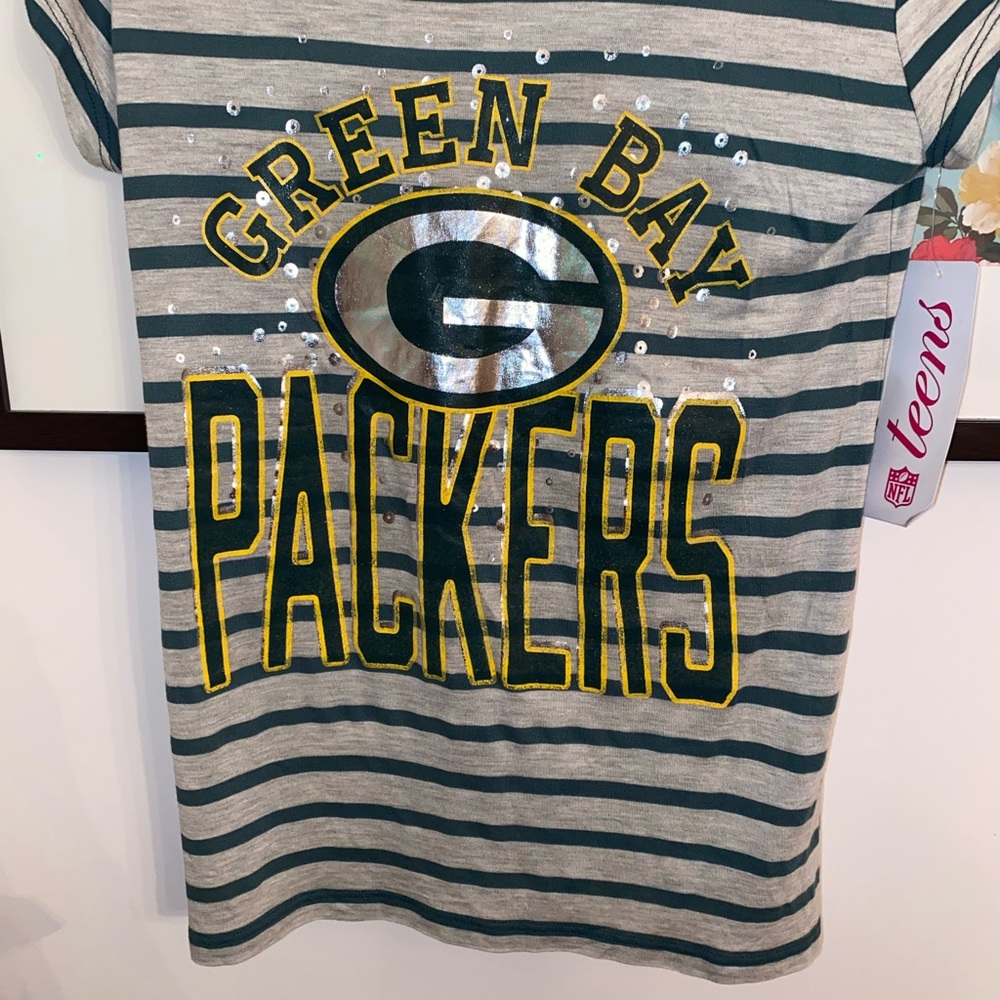 NWT Green Bay Packers NFL Women’s Striped Sequin Graphic Tee Small - Picture 3 of 9